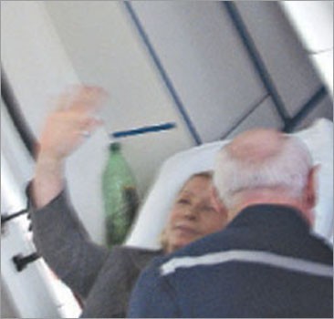 Файл:Тимошенко - больница.jpg