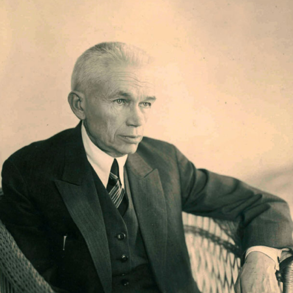 Файл:Богомолець Олпександр.png