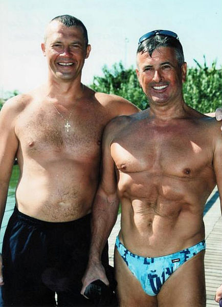 Файл:Онопенко с другом.jpg