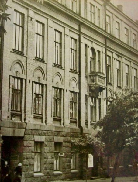 Файл:Рейтарська 37 - 1.jpg