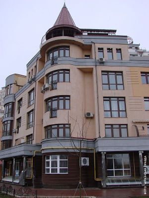 Янукович - Оболонские Липки.jpg