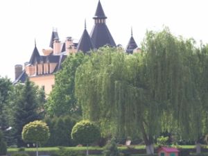 Ahmetov imenya 1.jpg